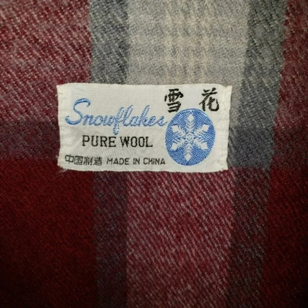 Vintage Snowflakes pure‎ wool red plaid